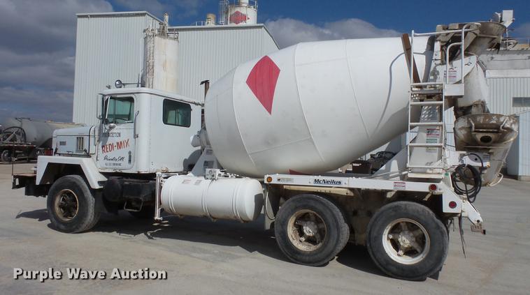 image for item DV9598 1979 International F5050 ready mix truck