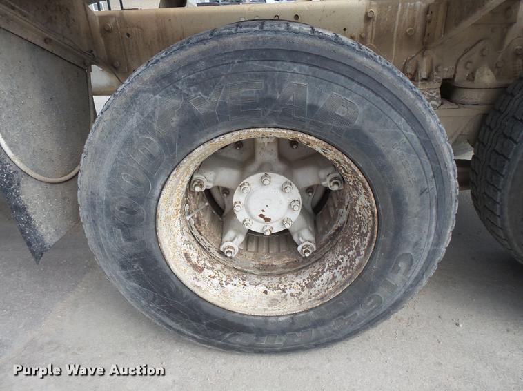 image for item DV9598 1979 International F5050 ready mix truck