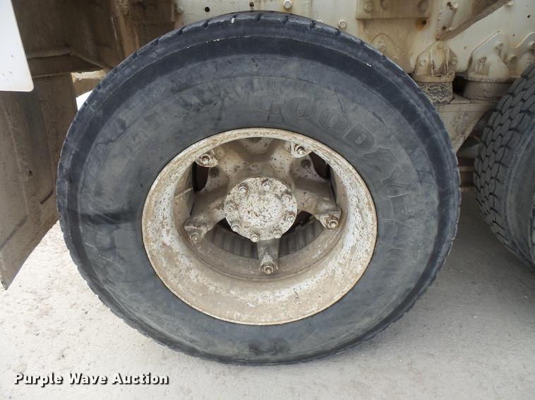 image for item DV9598 1979 International F5050 ready mix truck