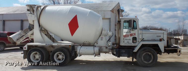 image for item DV9601 1978 International F5050 ready mix truck