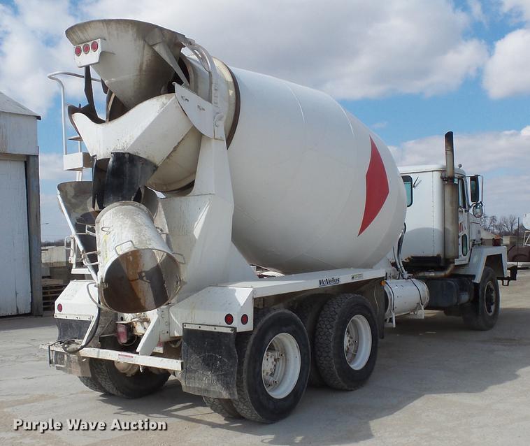 image for item DV9601 1978 International F5050 ready mix truck