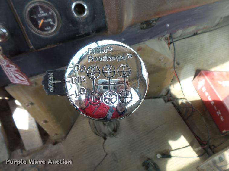 image for item DV9601 1978 International F5050 ready mix truck