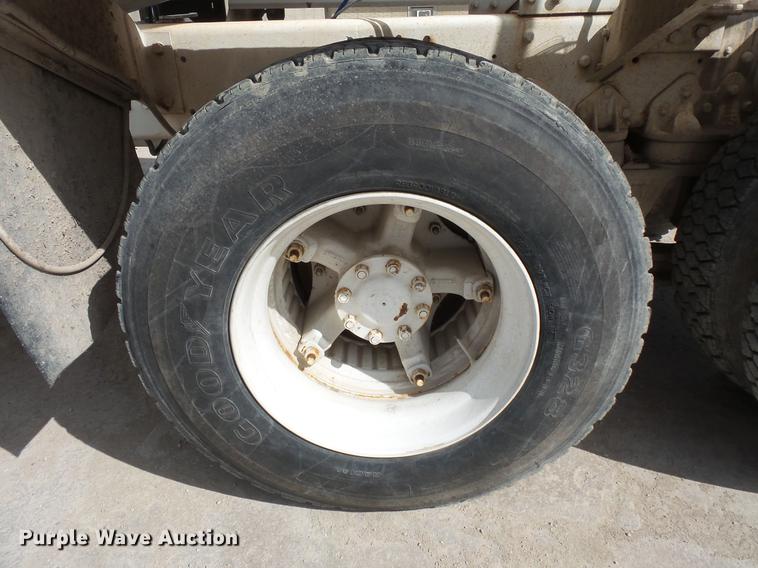 image for item DV9601 1978 International F5050 ready mix truck