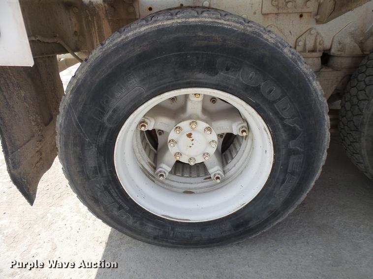 image for item DV9601 1978 International F5050 ready mix truck