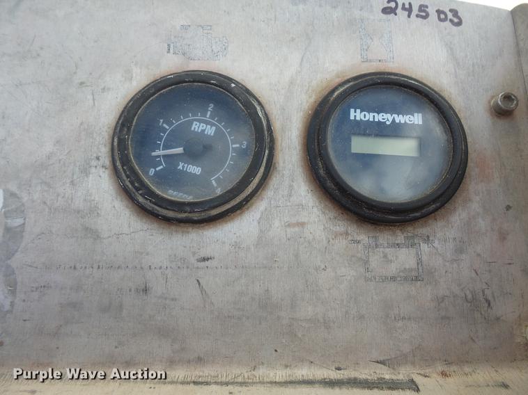 image for item DV9604 Husqvarna Soff-Cut 2500 concrete saw