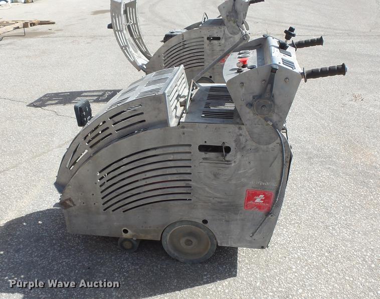 image for item DV9605 Husqvarna 2500 concrete saw