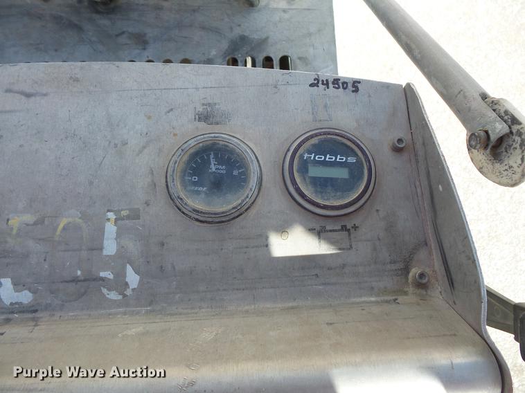 image for item DV9605 Husqvarna 2500 concrete saw