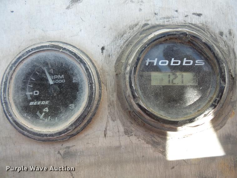 image for item DV9606 Husqvarna Soff-Cut 2500 concrete saw