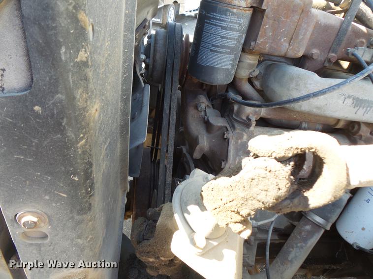 image for item DV9611 1984 Mack DM685S truck chassis