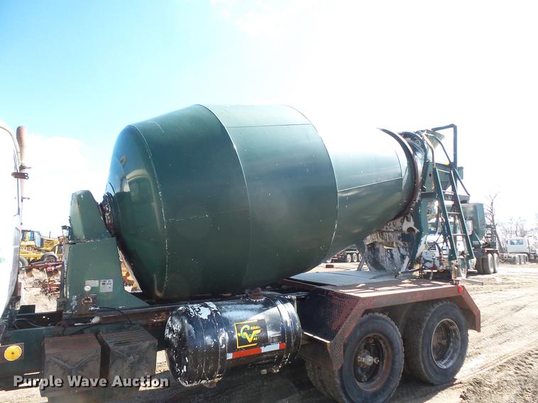 image for item DV9612 1979 Mack ready mix truck