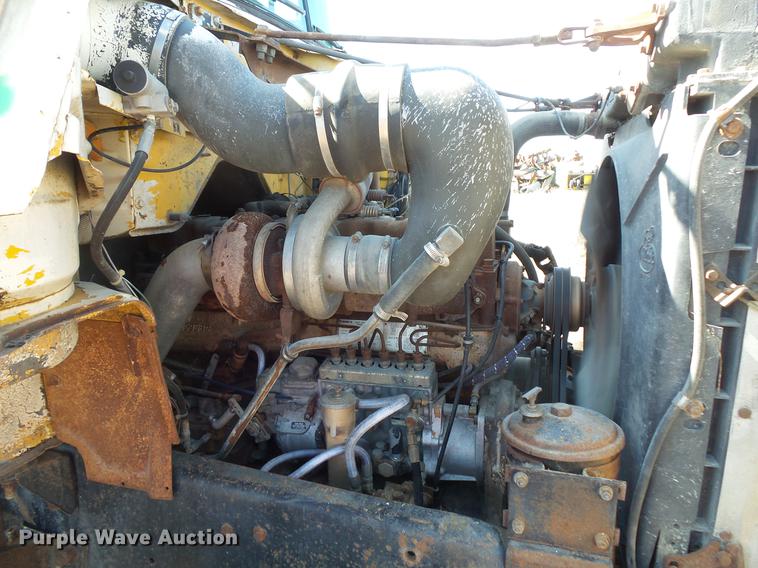 image for item DV9612 1979 Mack ready mix truck