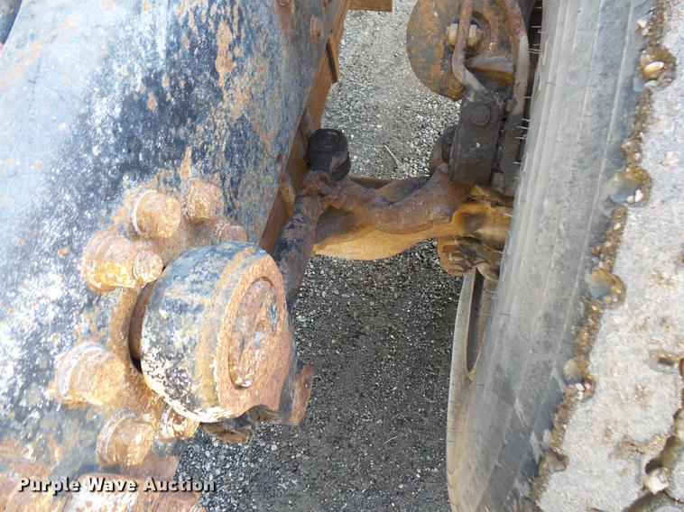 image for item DV9612 1979 Mack ready mix truck