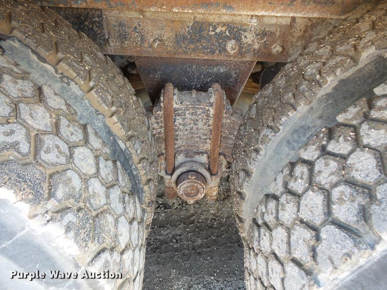 image for item DV9612 1979 Mack ready mix truck