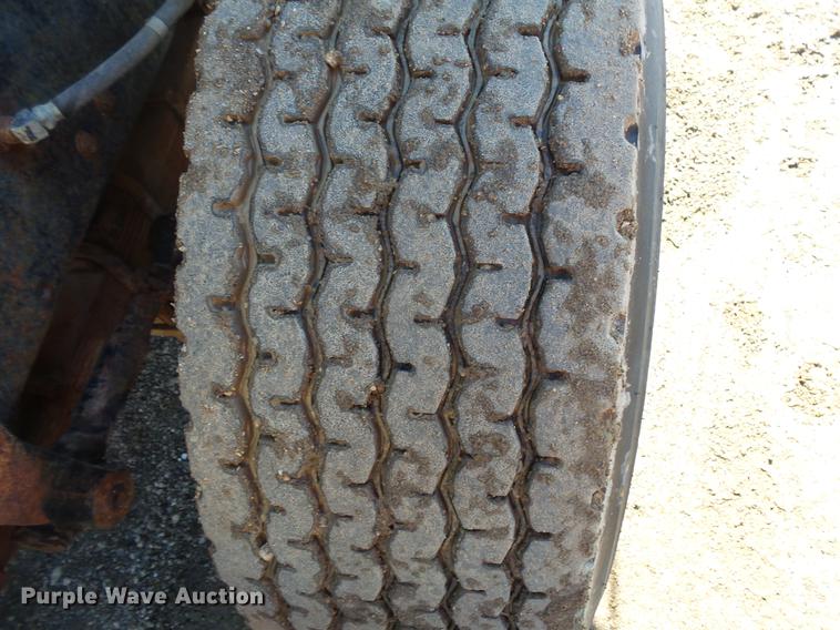 image for item DV9612 1979 Mack ready mix truck