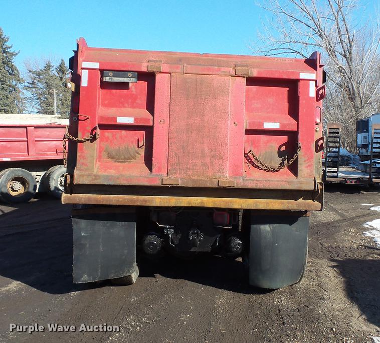 image for item DV9613 1997 Ford LT8000 dump truck