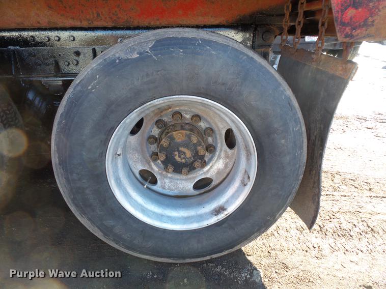 image for item DV9613 1997 Ford LT8000 dump truck