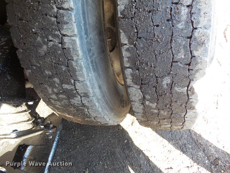 image for item DV9613 1997 Ford LT8000 dump truck