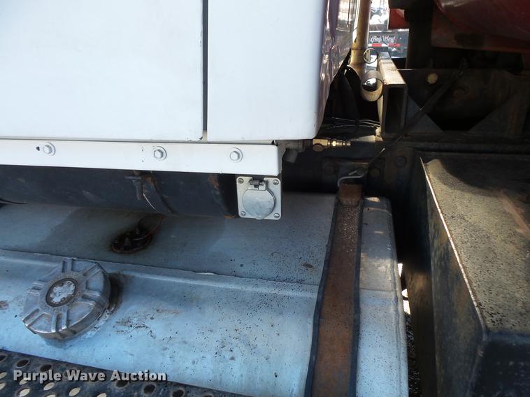 image for item DV9614 1997 Ford LT9000 dump truck