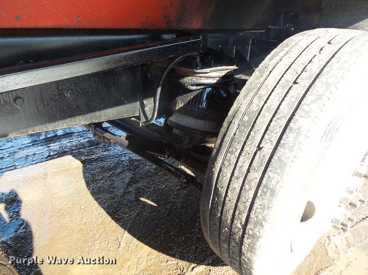 image for item DV9614 1997 Ford LT9000 dump truck