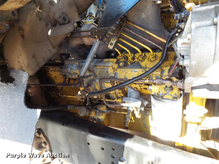 image for item DV9614 1997 Ford LT9000 dump truck