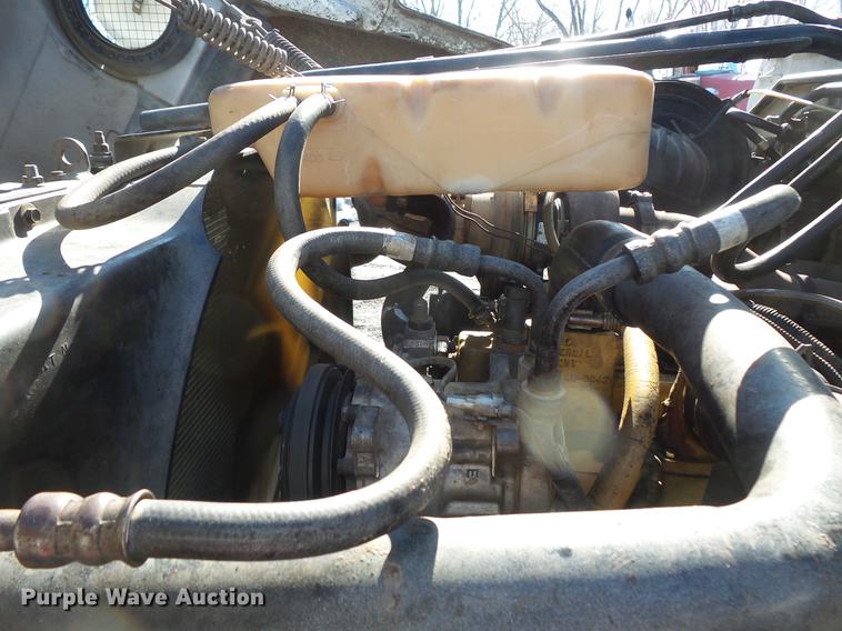 image for item DV9614 1997 Ford LT9000 dump truck