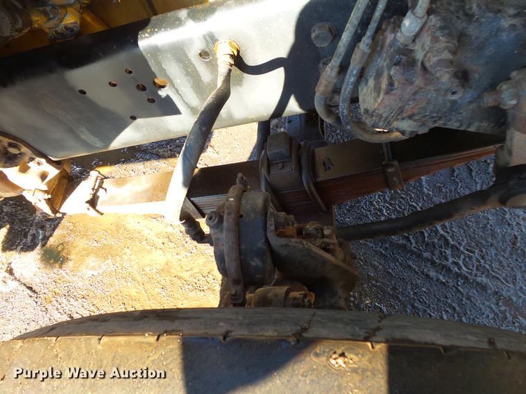 image for item DV9614 1997 Ford LT9000 dump truck