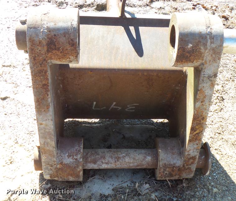 image for item DV9616 Single ripper