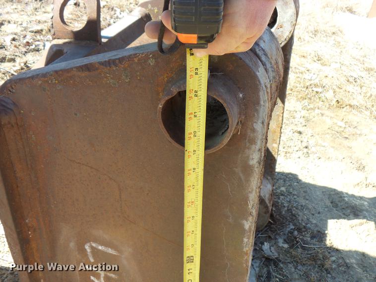 image for item DV9616 Single ripper