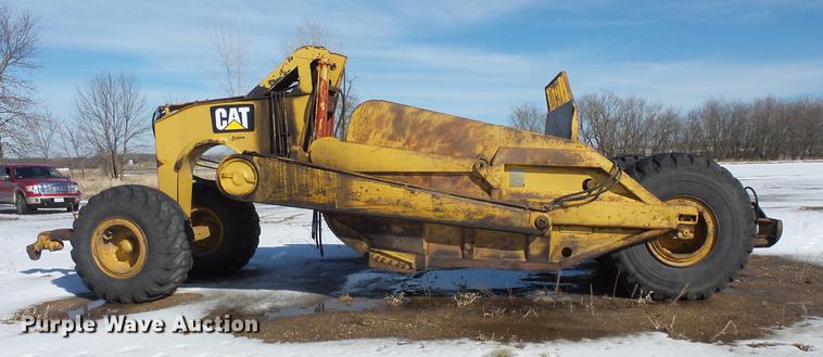 image for item DV9619 Caterpillar 435 scraper