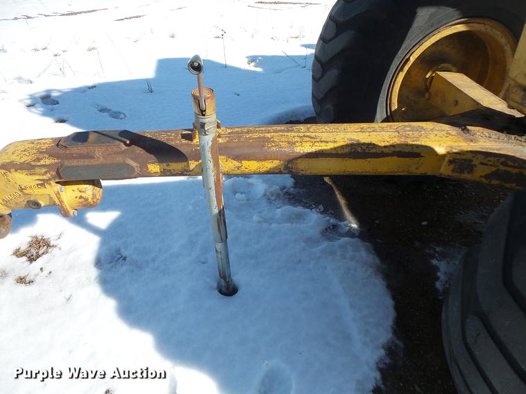 image for item DV9619 Caterpillar 435 scraper