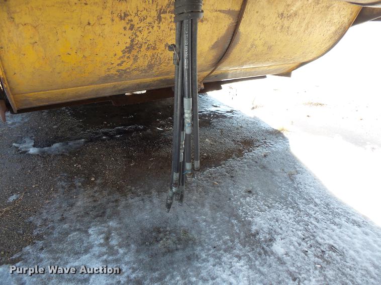 image for item DV9619 Caterpillar 435 scraper