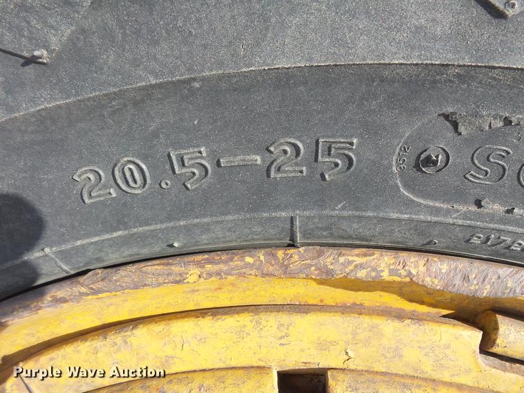 image for item DV9619 Caterpillar 435 scraper