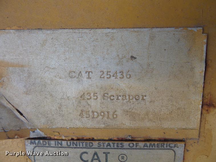 image for item DV9619 Caterpillar 435 scraper