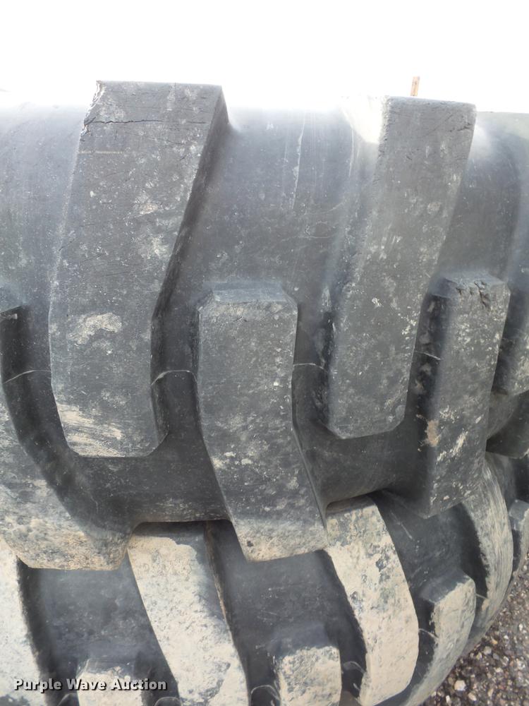 image for item DV9670 (4) Power King 23.5-25 loader tires