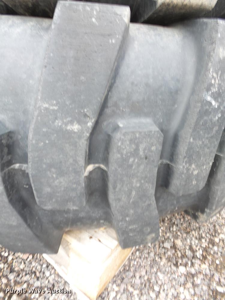 image for item DV9670 (4) Power King 23.5-25 loader tires