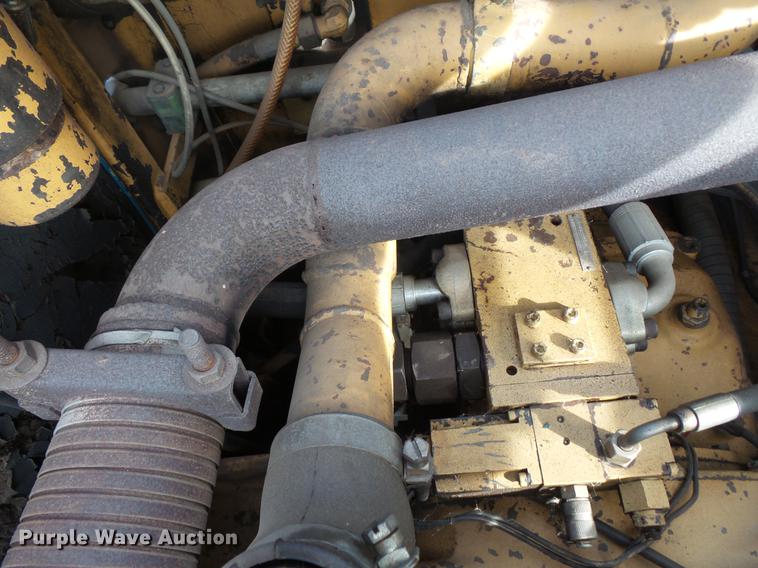 image for item DV9673 1985 Caterpillar 206 rubber tire excavator