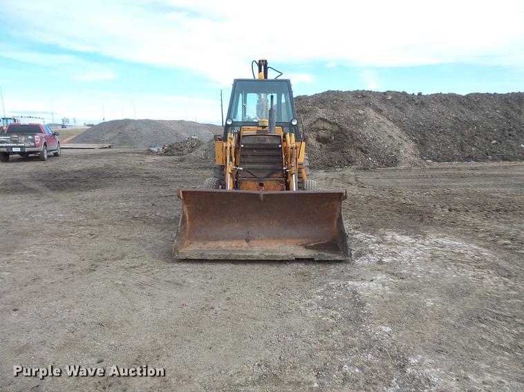 image for item DV9675 1979 Case 580C backhoe