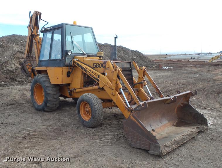 image for item DV9675 1979 Case 580C backhoe
