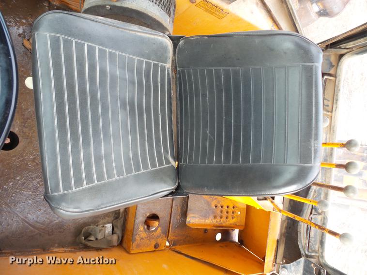 image for item DV9675 1979 Case 580C backhoe