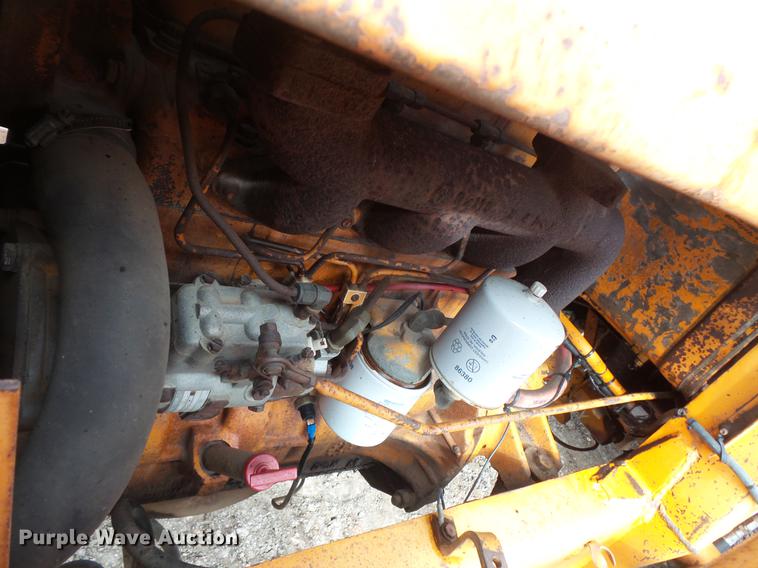 image for item DV9675 1979 Case 580C backhoe