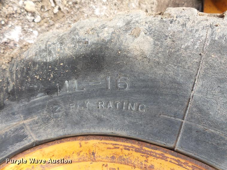 image for item DV9675 1979 Case 580C backhoe