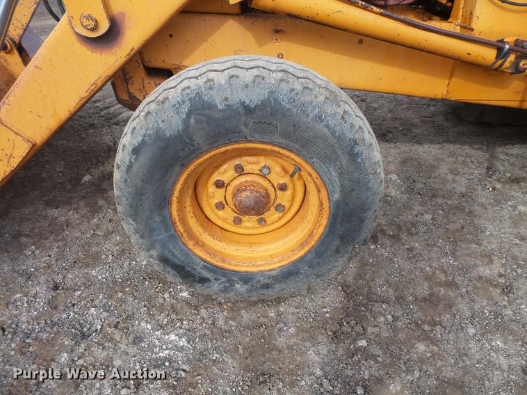 image for item DV9675 1979 Case 580C backhoe