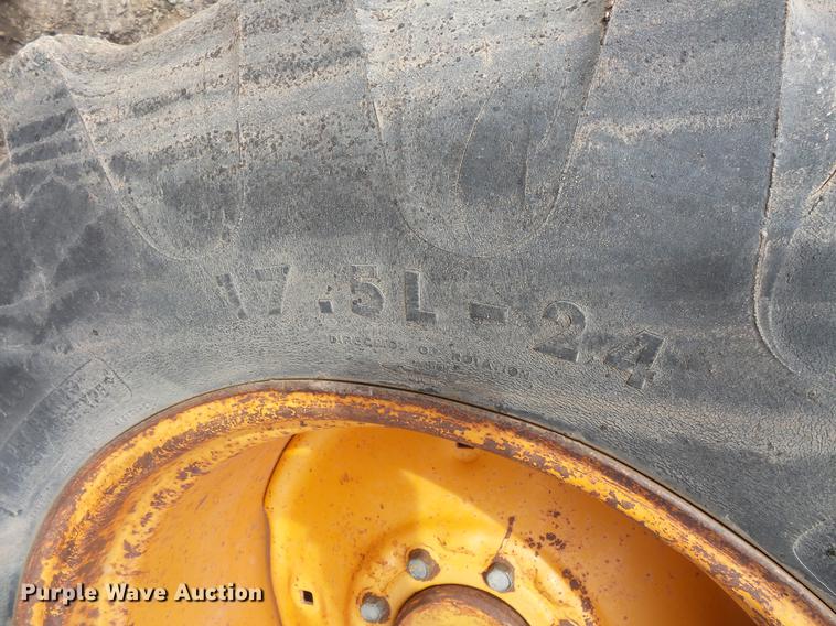 image for item DV9675 1979 Case 580C backhoe