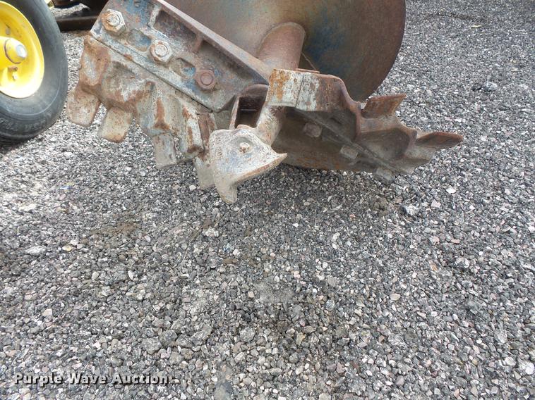 image for item DV9679 Auger