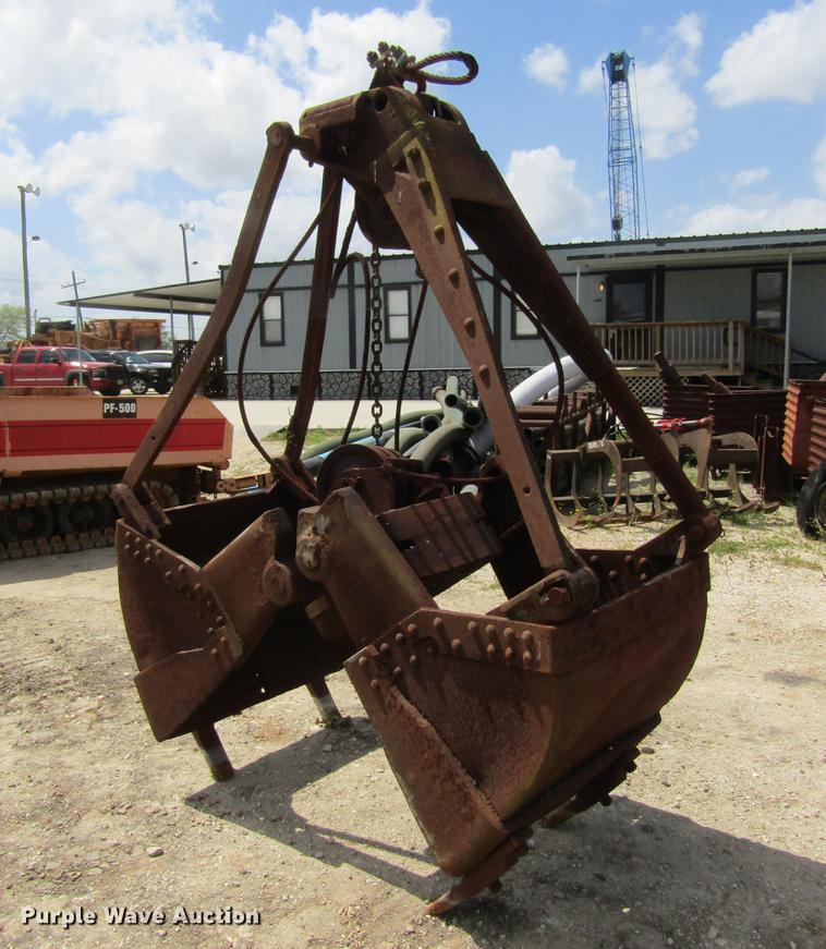 image for item DW9259 Clamshell bucket