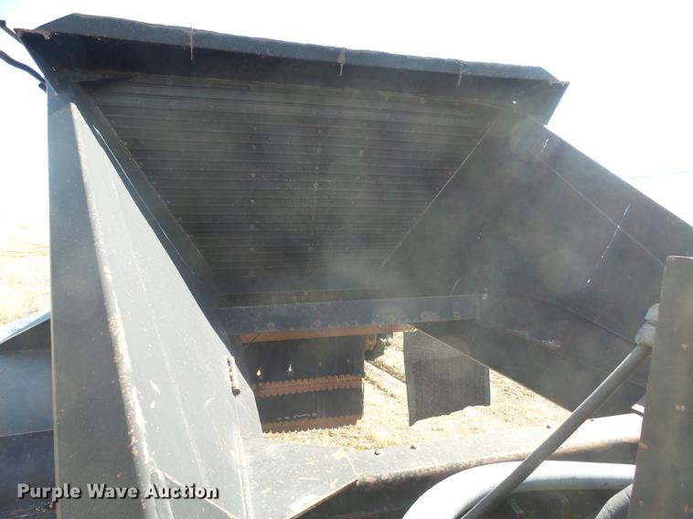 image for item DX9049 1991 Red River LB240 live bottom trailer