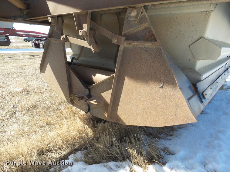 image for item DX9061 1985 Trail King PD60-4443 bottom dump trailer