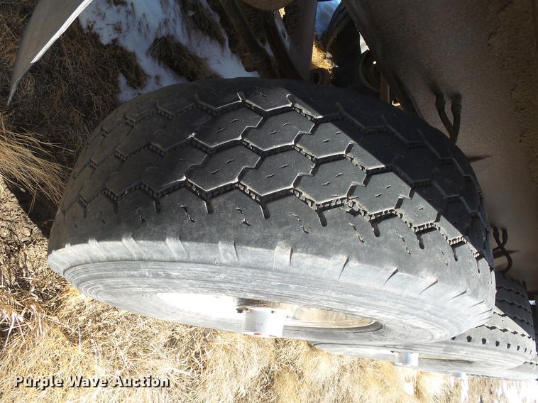 image for item DX9061 1985 Trail King PD60-4443 bottom dump trailer