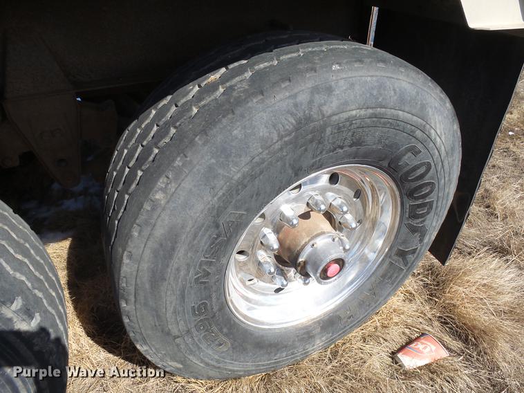 image for item DX9061 1985 Trail King PD60-4443 bottom dump trailer