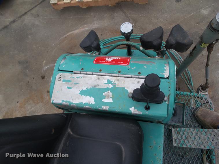 image for item DZ9229 1998 Whiteman HTH38KDTCSL trowel